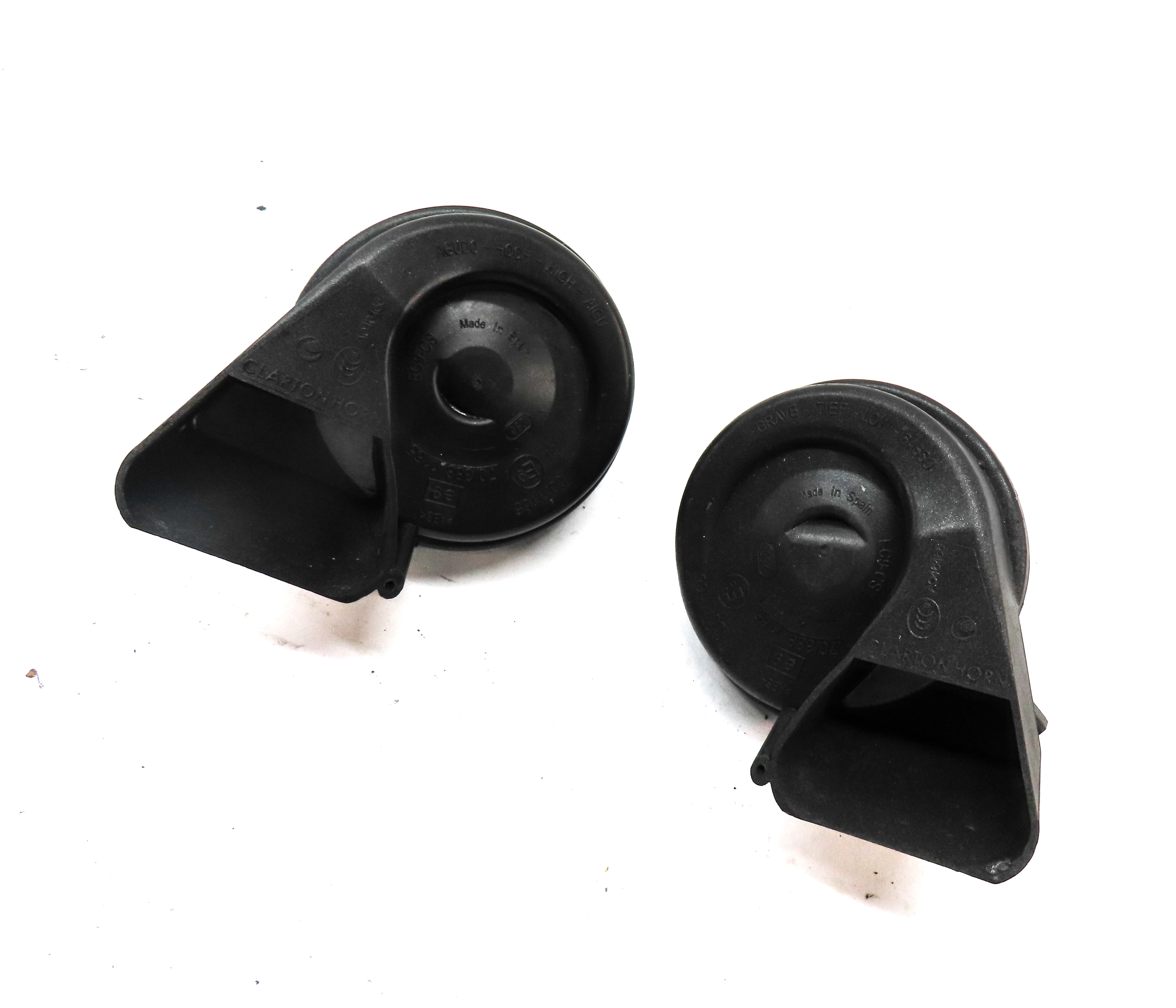2012-2020 AUDI A6 S6 A7 S7 RS7 A8 S8 (C7 D4) HIGH & LOW TONE SAFETY HORN SET-2 — exact item pictured